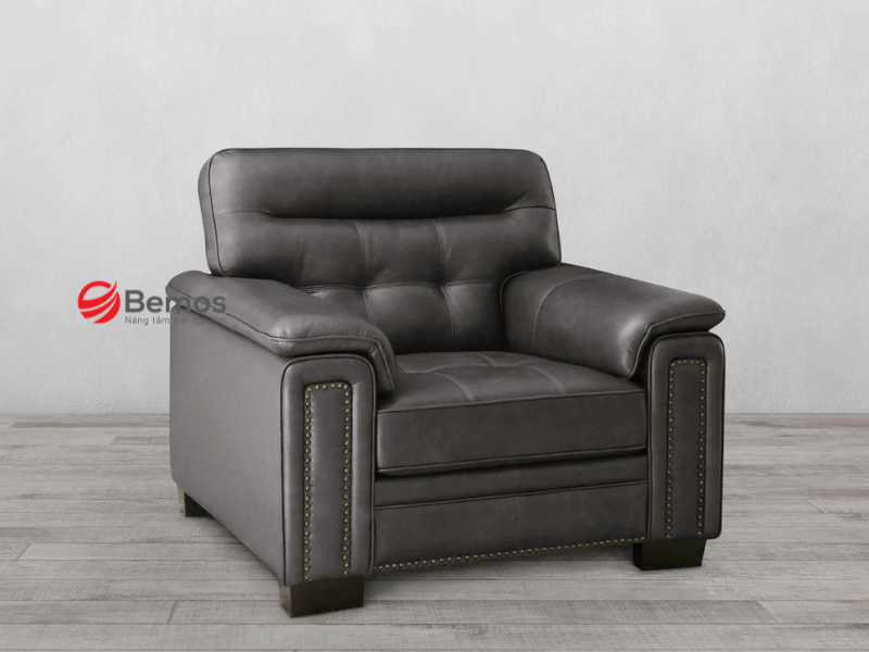 Sofa da màu đen